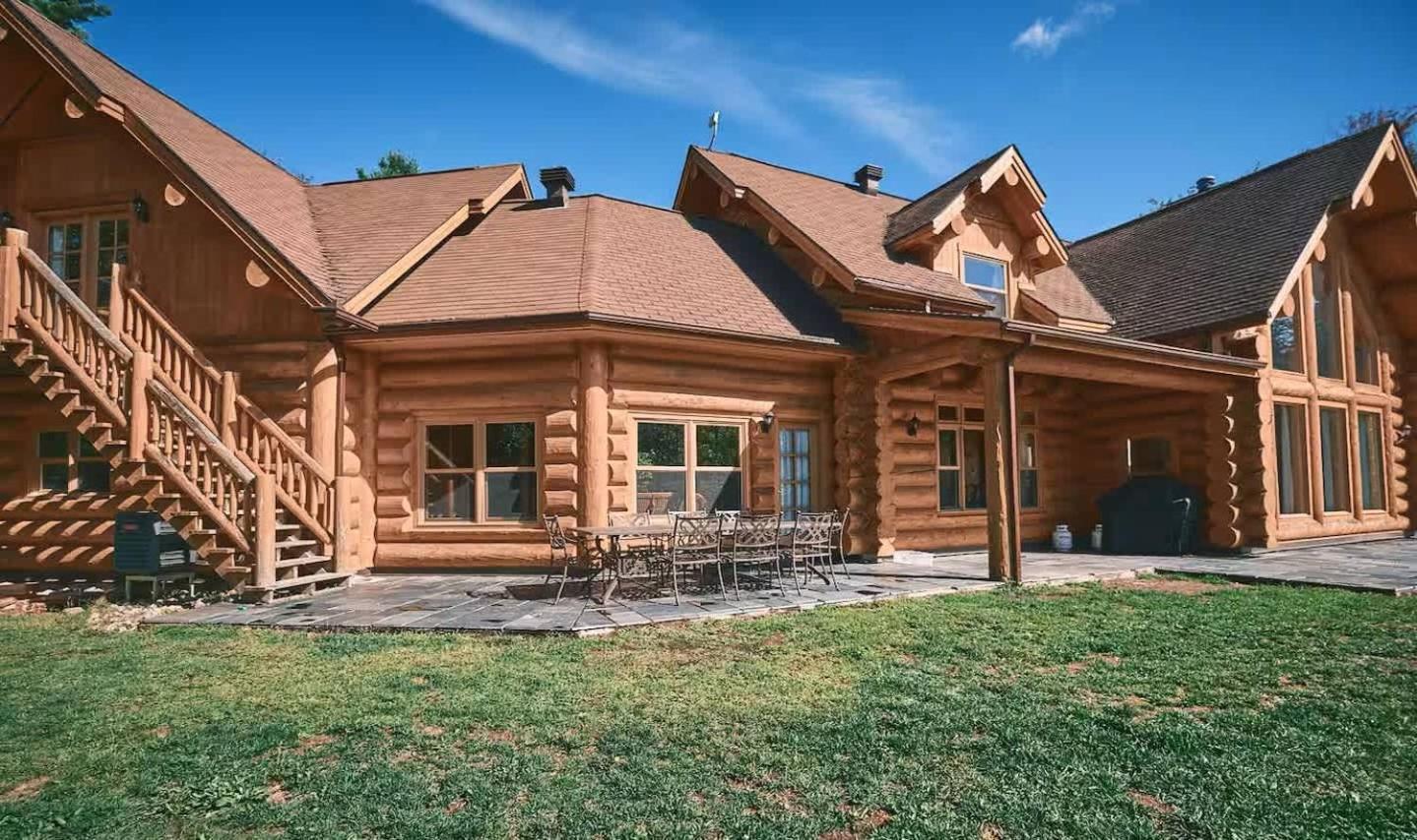 Executive Plus 44 - Majestic Log Chalet With Hot Tub Sauna Heated Pool And Close To Activities Mille-Isles Екстер'єр фото